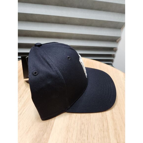 Under Armour Black Hat – OSFM – Adjustable Baseball Cap with UA Logo - Picture 4 of 6